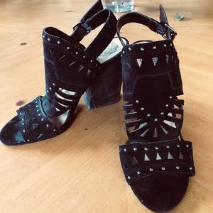 Vince Camuto chunky heel